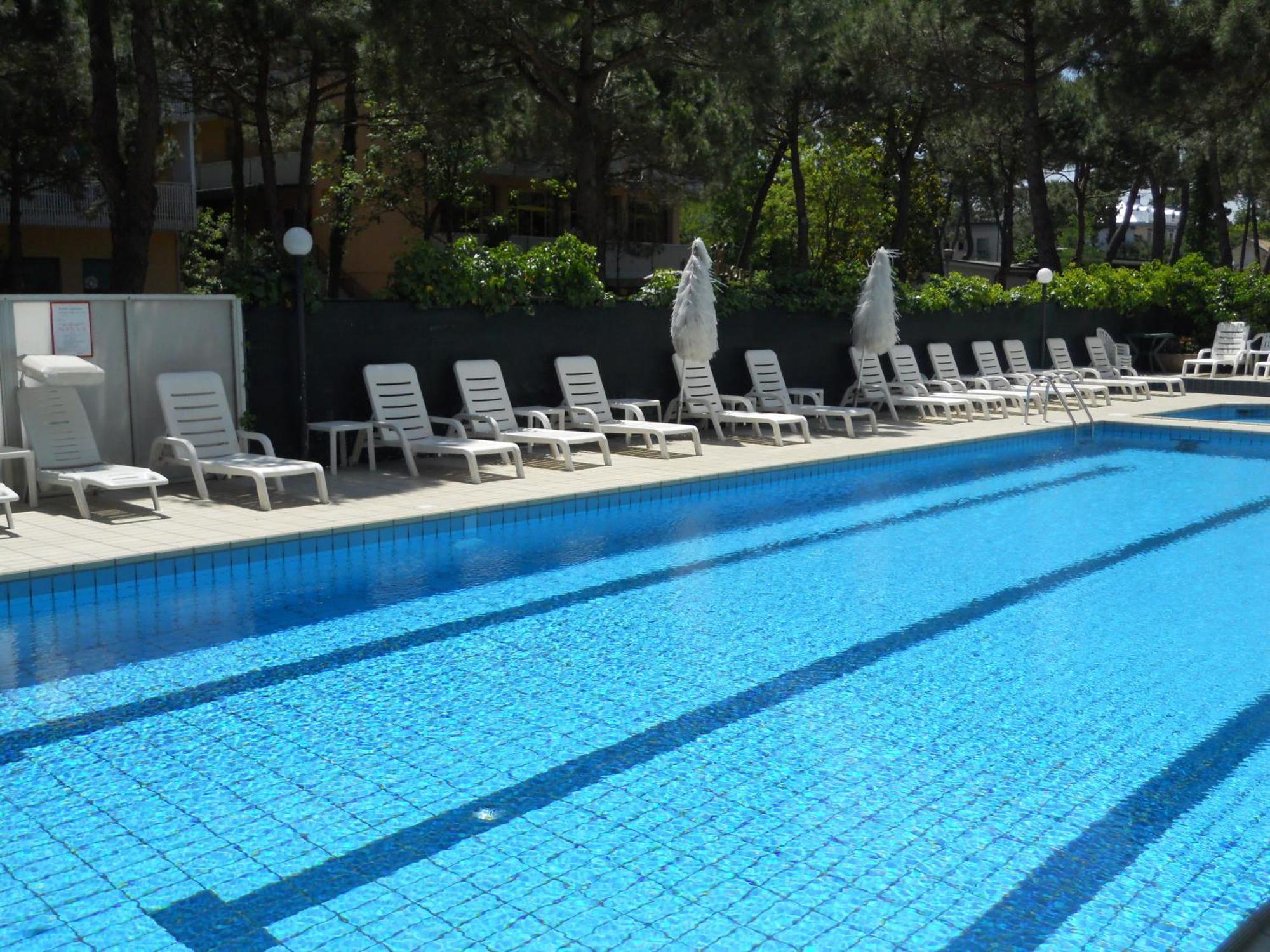 Hotel Sahara Мілано-Маріттіма Екстер'єр фото